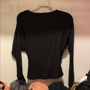 Lululemon open back shirt